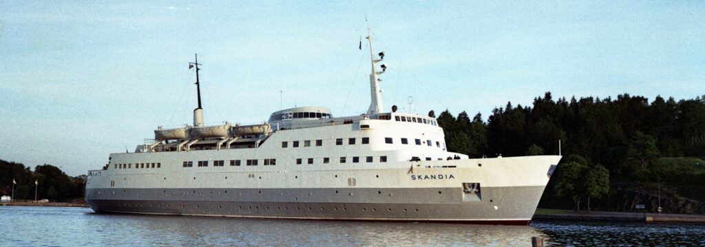 Skandia - ensimmäinen Suomessa rakennettu autolautta